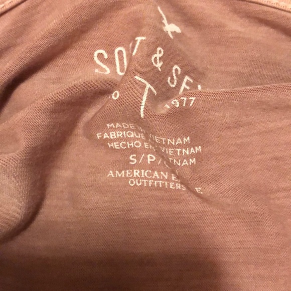 American Eagle Blush Long Sleeve - Picture 4 of 4